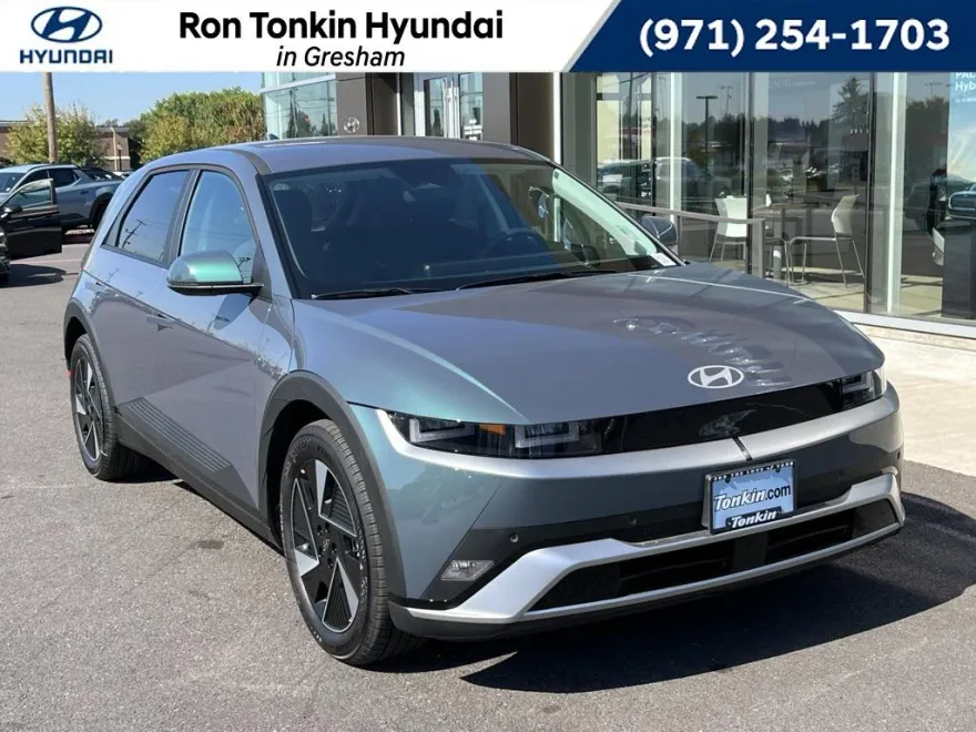 2025 Hyundai Ioniq 5 SE photo 1