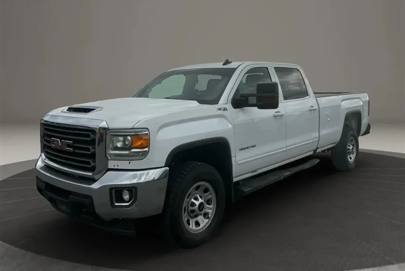 2019 Gmc Sierra 3500 HD SLE photo 1