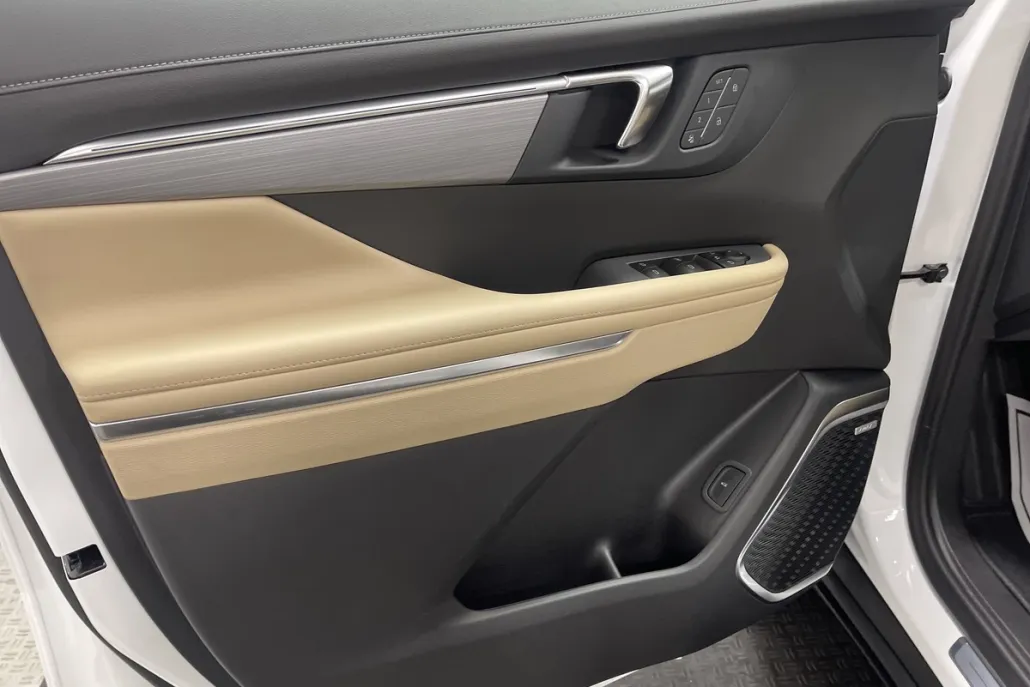 2025 Buick Enclave Preferred photo 1