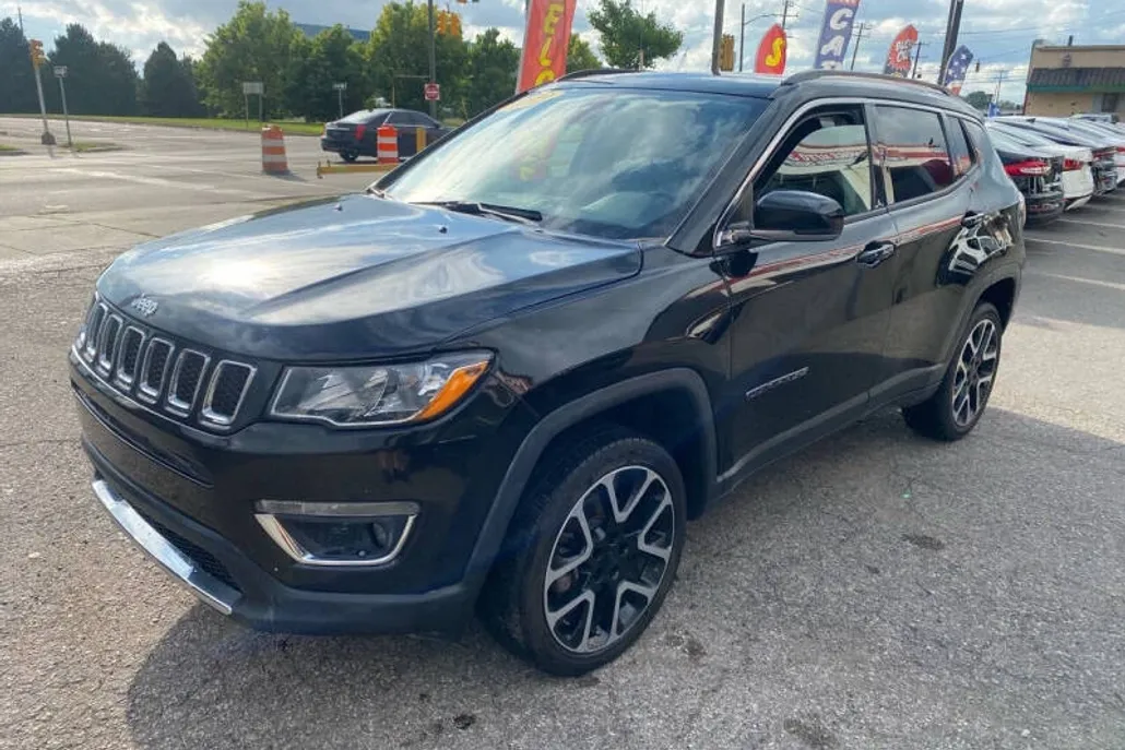 2019 Jeep Compass Limited photo 1