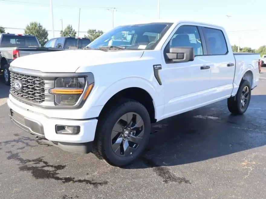 2025 Ford F-150 STX photo 1