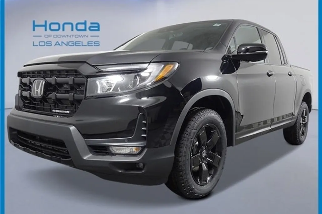 2025 Honda Ridgeline Black Edition photo 1