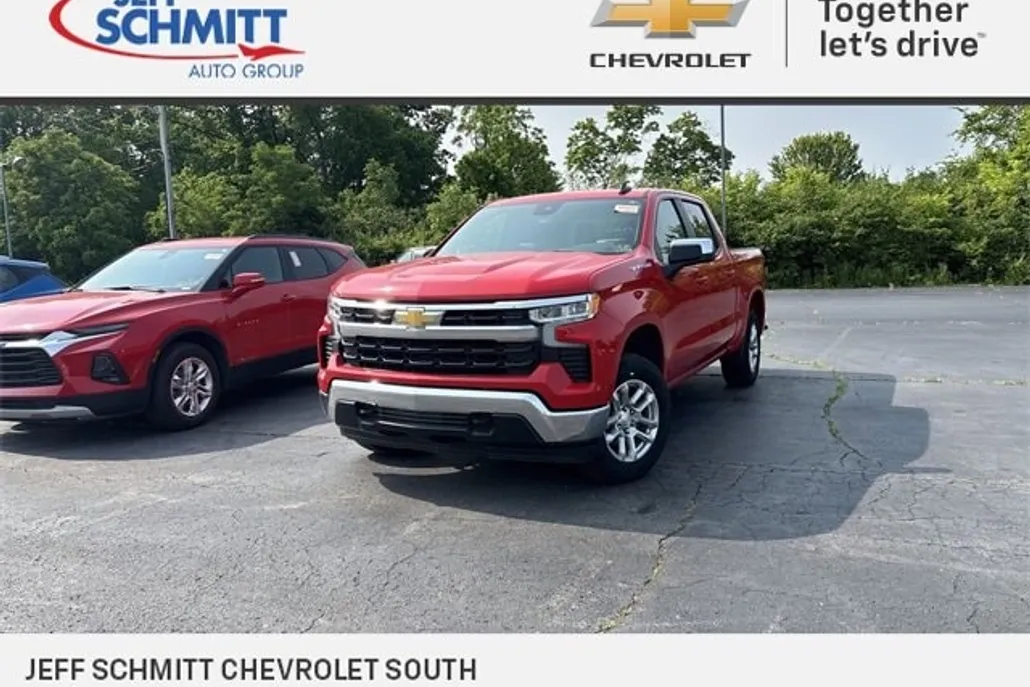 2022 Chevrolet Silverado 1500 LT photo 1