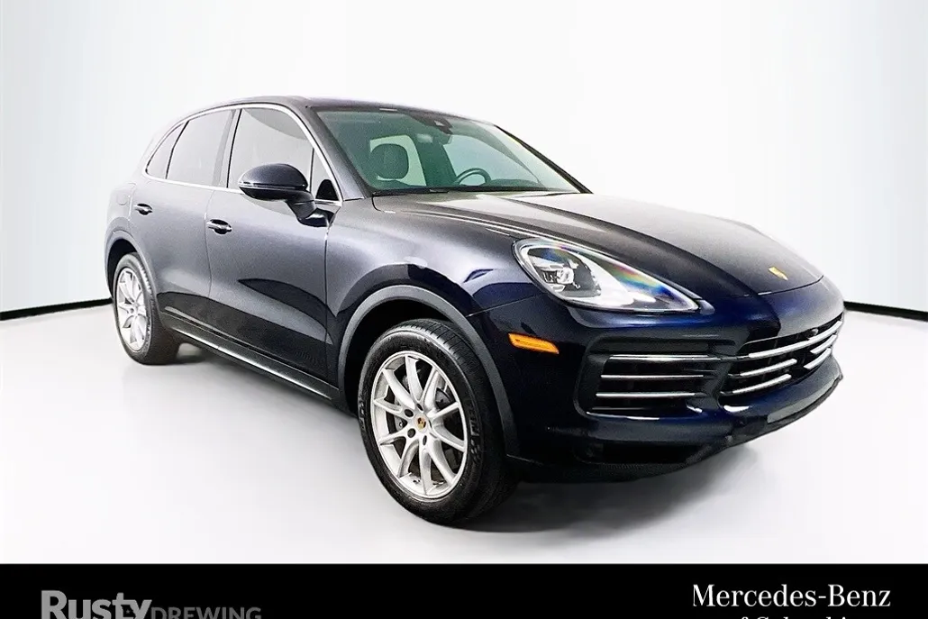 2021 Porsche Cayenne S photo 1