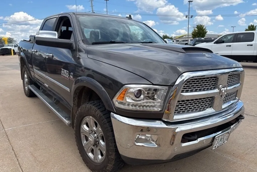 2018 Ram 2500 Laramie photo 1