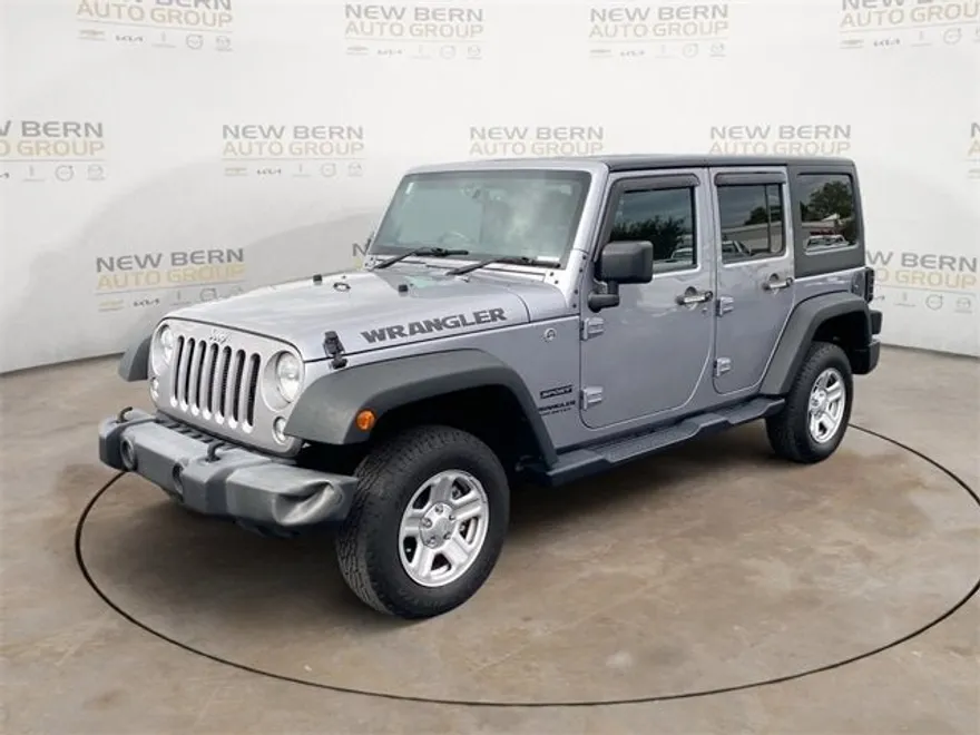 2017 Jeep Wrangler Unlimited Sport RHD photo 1