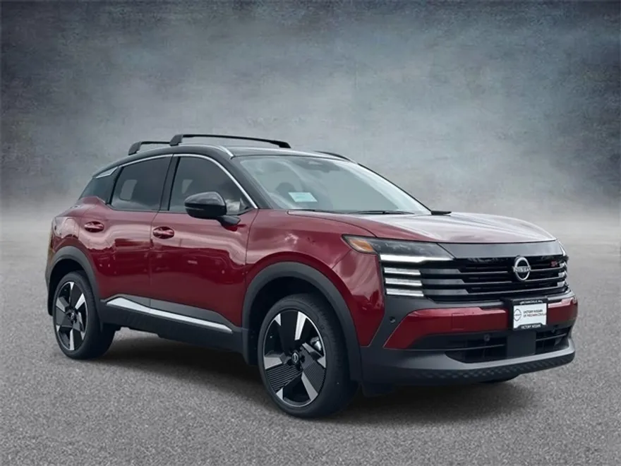 2025 Nissan Kicks SR photo 1