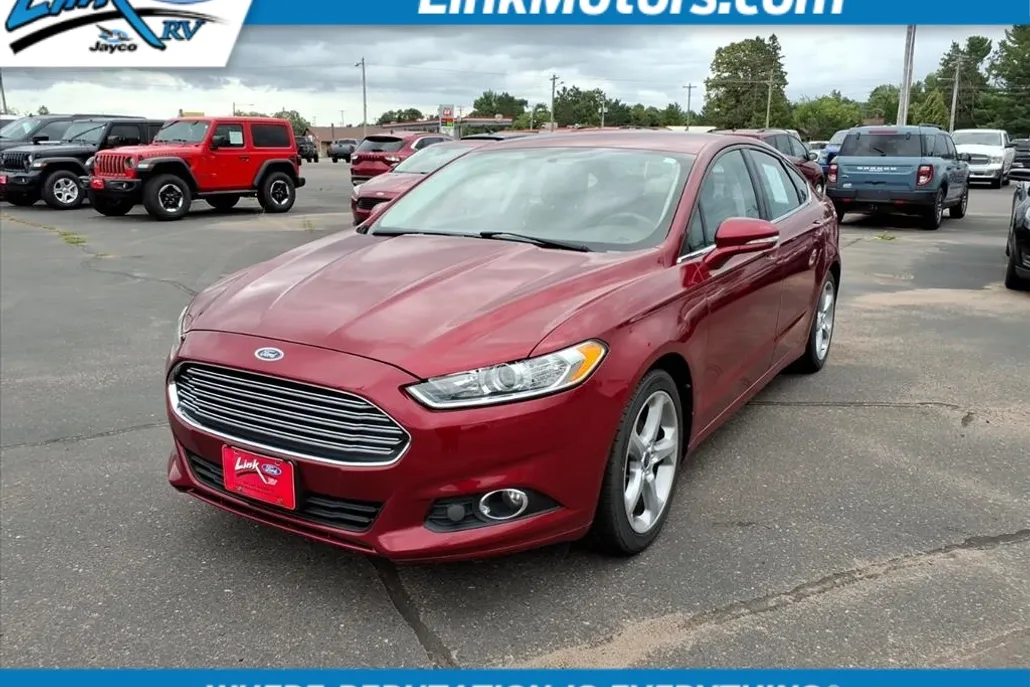 2014 Ford Fusion SE photo 1