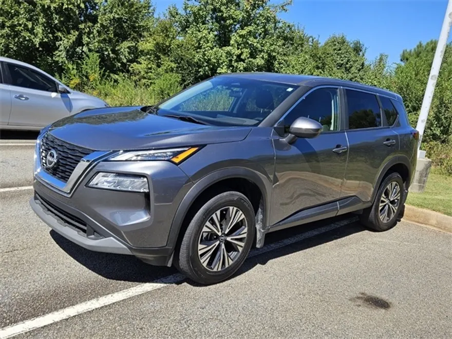 2023 Nissan Rogue SV photo 1