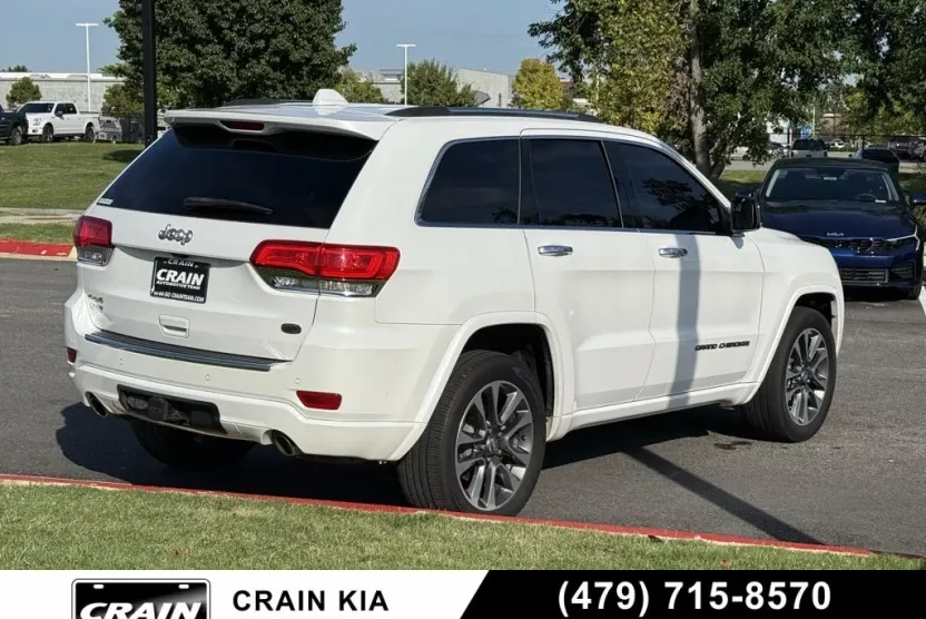 2018 Jeep Grand Cherokee Overland photo 1