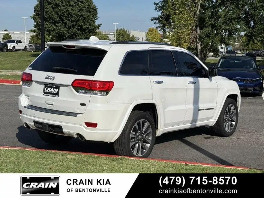 2018 Jeep Grand Cherokee Overland photo 1