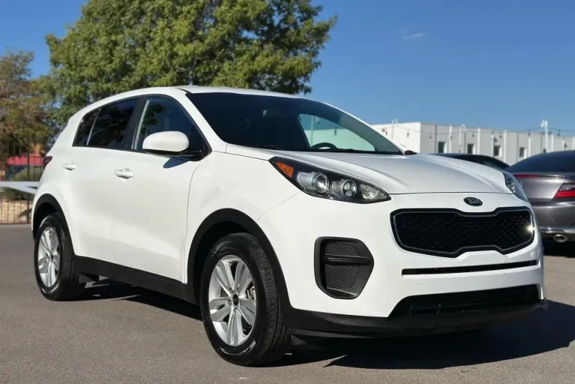 2018 Kia Sportage LX photo 1