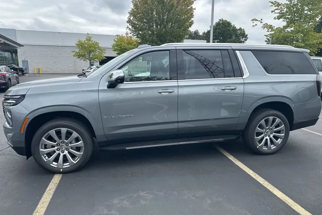 2026 Chevrolet Suburban Premier photo 1