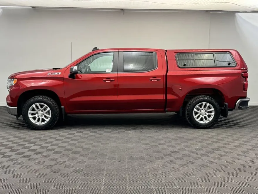 2023 Chevrolet Silverado 1500 photo 1