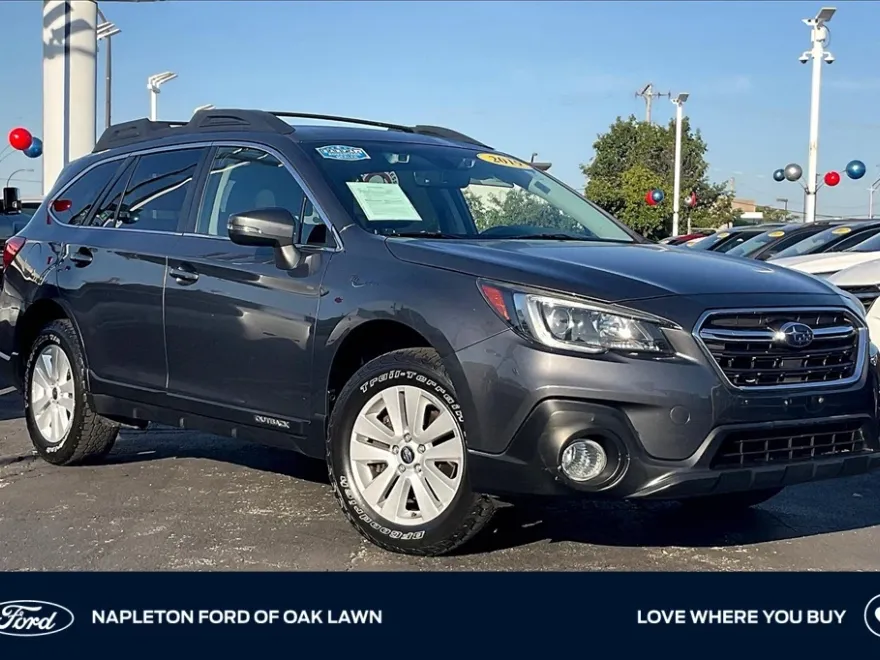 2019 Subaru Outback 2.5i Premium photo 1