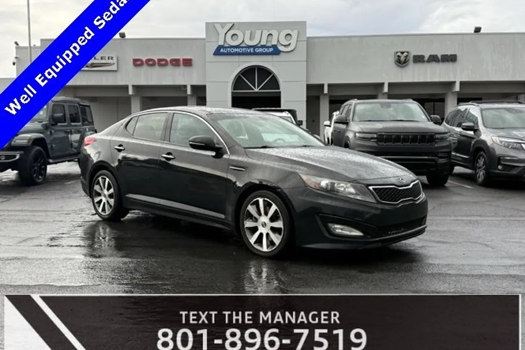2012 Kia Optima SX photo 1