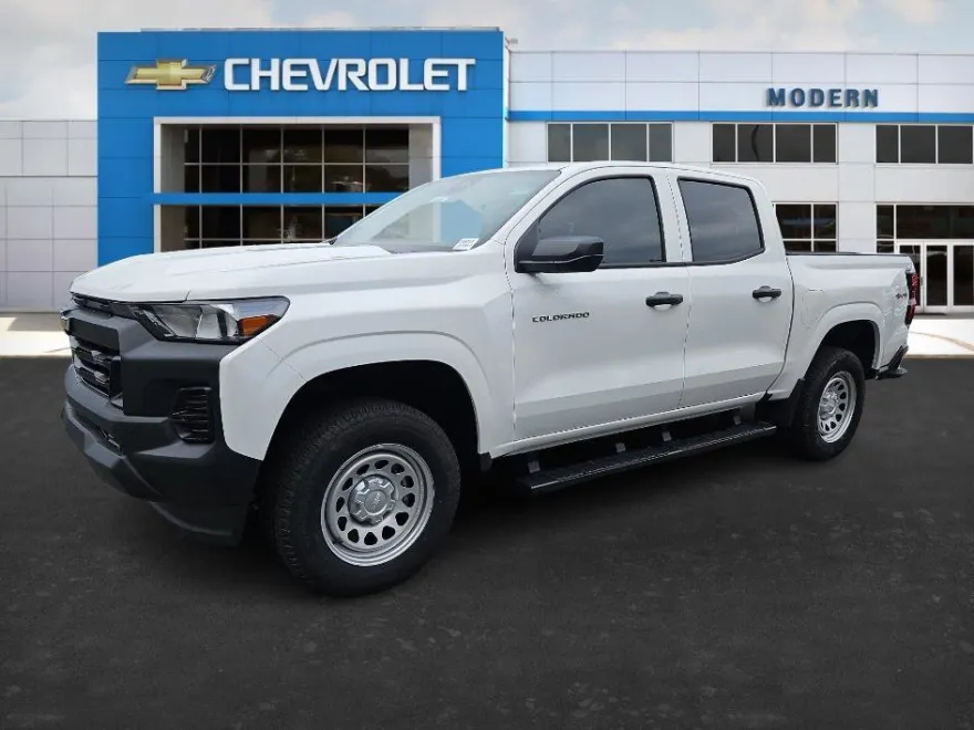 2026 Chevrolet Colorado Work Truck photo 1