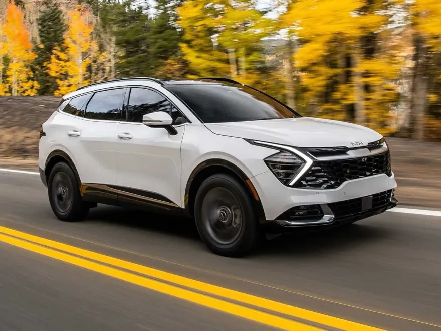 2023 Kia Sportage EX photo 1