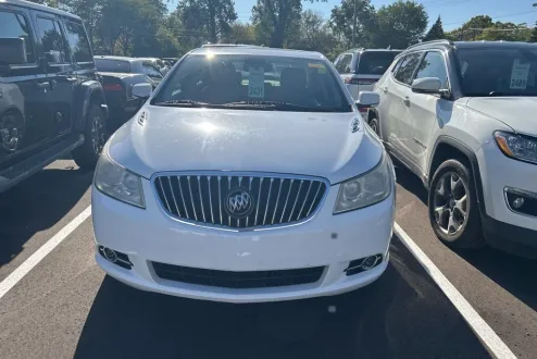 2013 Buick LaCrosse Leather photo 2