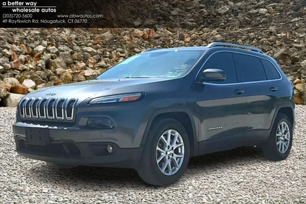2017 Jeep Cherokee Latitude photo 1