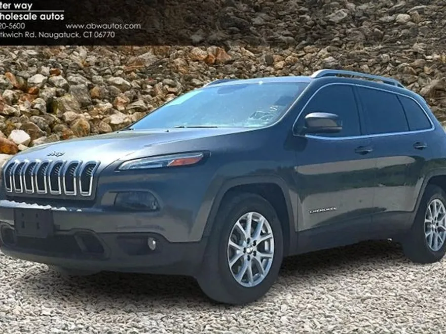 2017 Jeep Cherokee Latitude photo 1