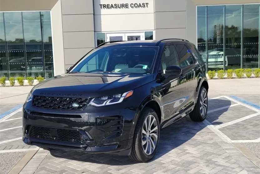 2025 Land Rover Discovery Sport SE photo 1
