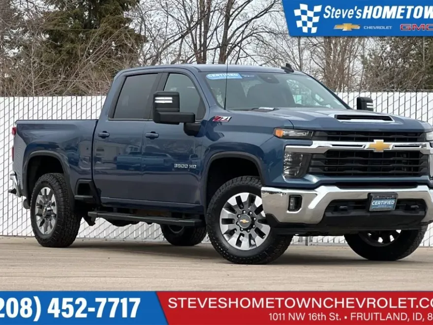 2024 Chevrolet Silverado 3500HD LT photo 1