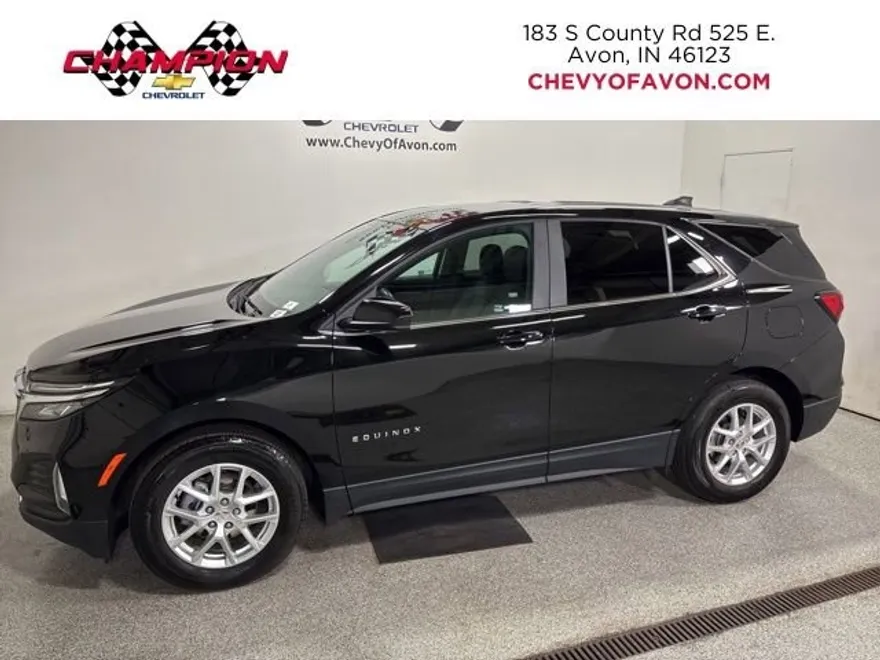 2022 Chevrolet Equinox LT photo 1