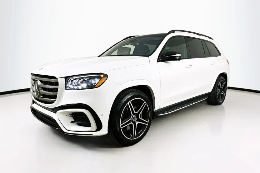2025 Mercedes Benz GLS 450 4MATIC photo 1