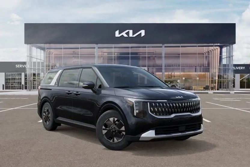 2026 Kia Carnival LXS photo 1