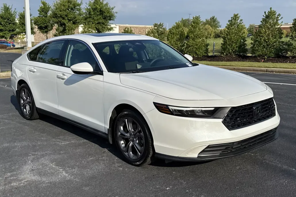 2023 Honda Accord EX photo 1