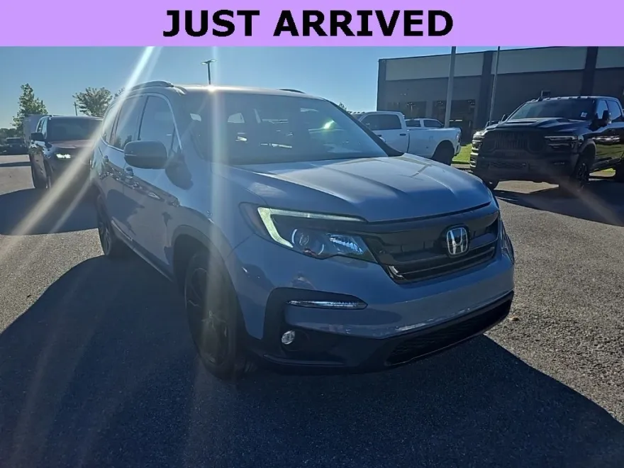 2022 Honda Pilot Special Edition photo 1