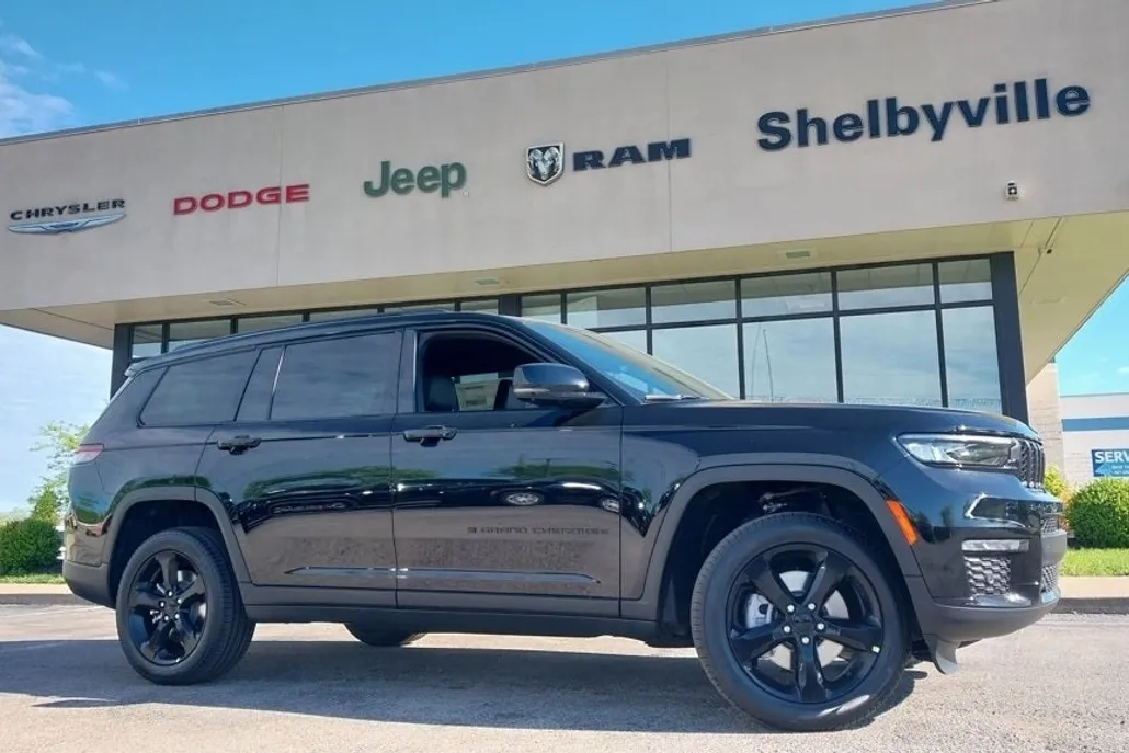 2025 Jeep Grand Cherokee Limited photo 1