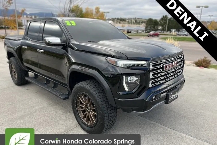 2023 Gmc Canyon Denali photo 1