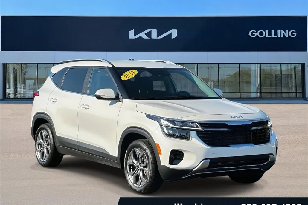 2024 Kia Seltos S photo 1