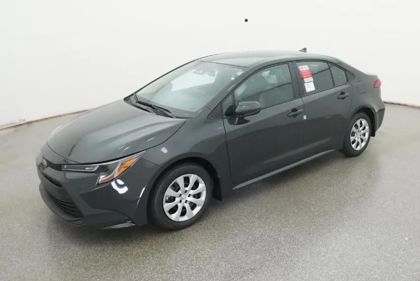 2026 Toyota Corolla LE photo 1