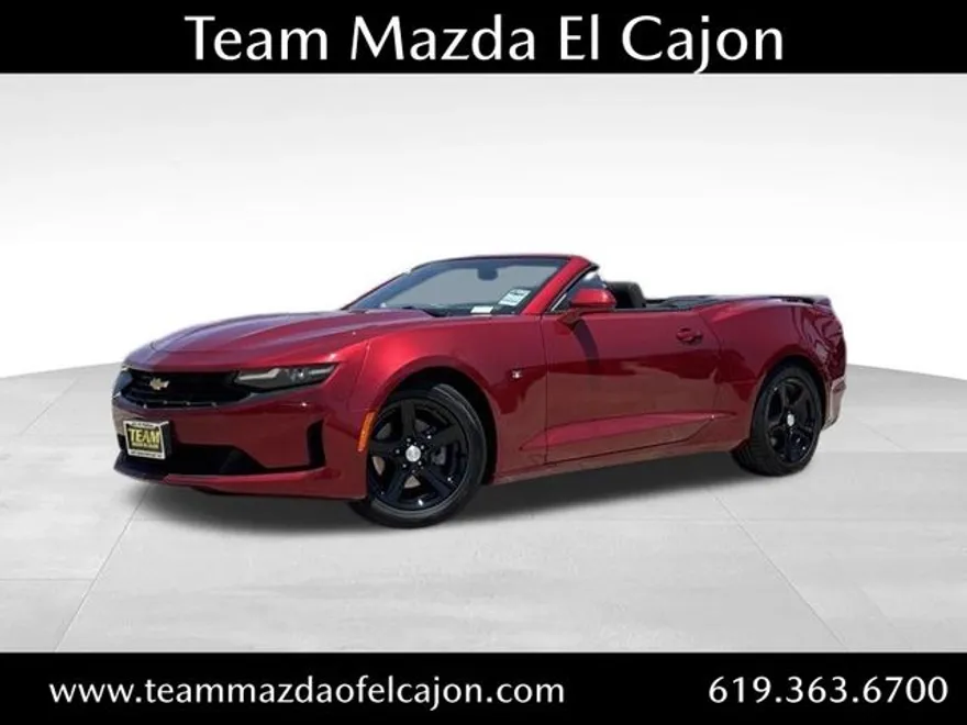 2023 Chevrolet Camaro 1LT photo 1