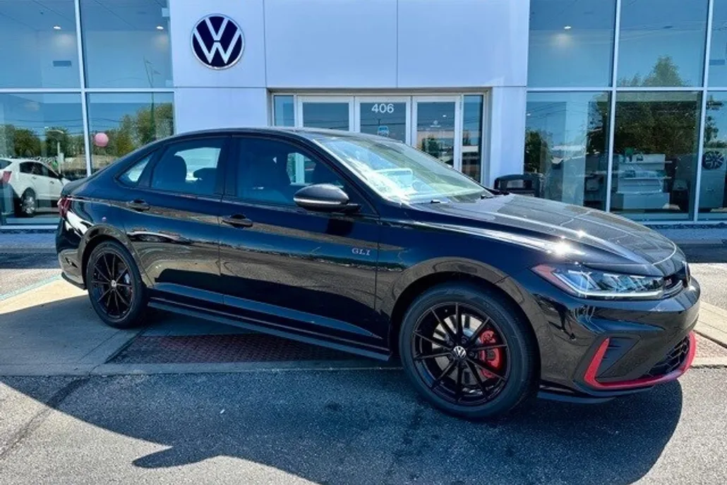 2026 Volkswagen Jetta GLI Autobahn photo 1