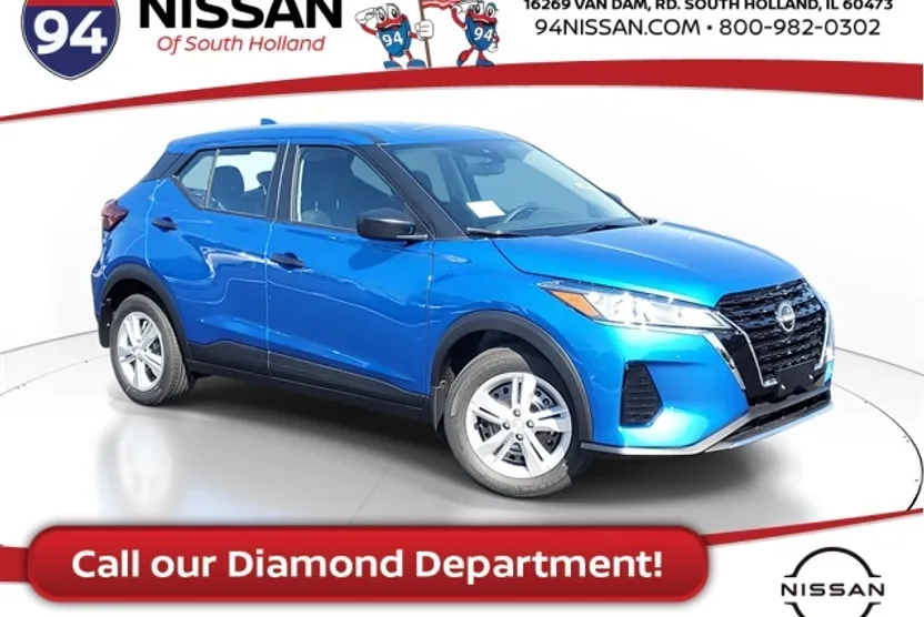 2025 Nissan Kicks Play S photo 1