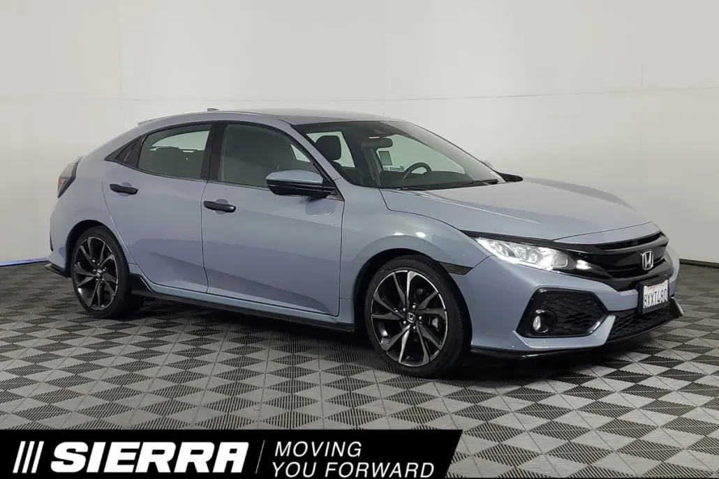 2019 Honda Civic Hatchback Sport photo 1