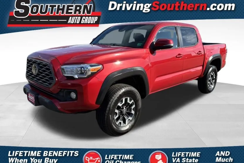 2023 Toyota Tacoma TRD Off-Road photo 1