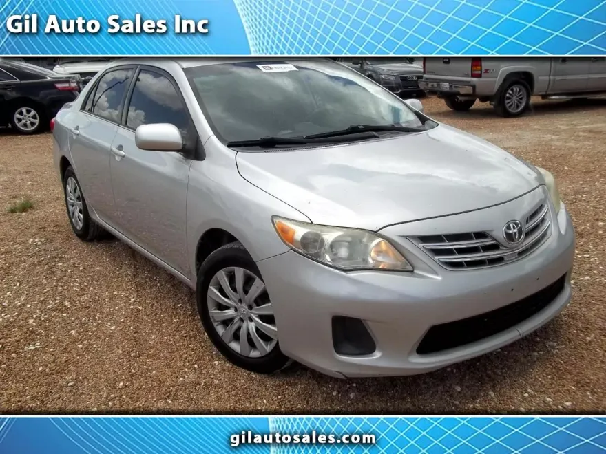 2013 Toyota Corolla Base photo 1