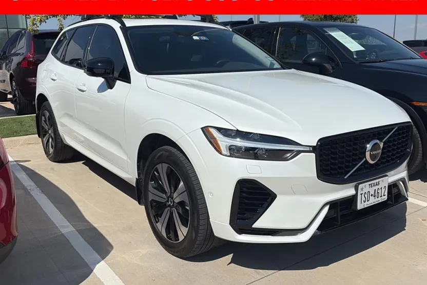 2024 Volvo XC60 Recharge Hybrid Plus photo 1
