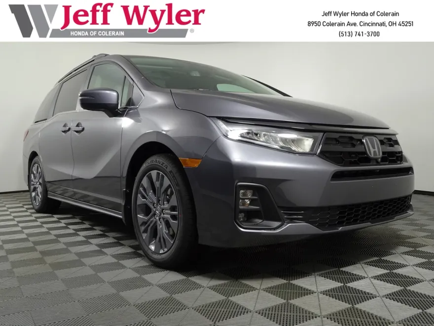 2026 Honda Odyssey Touring photo 1