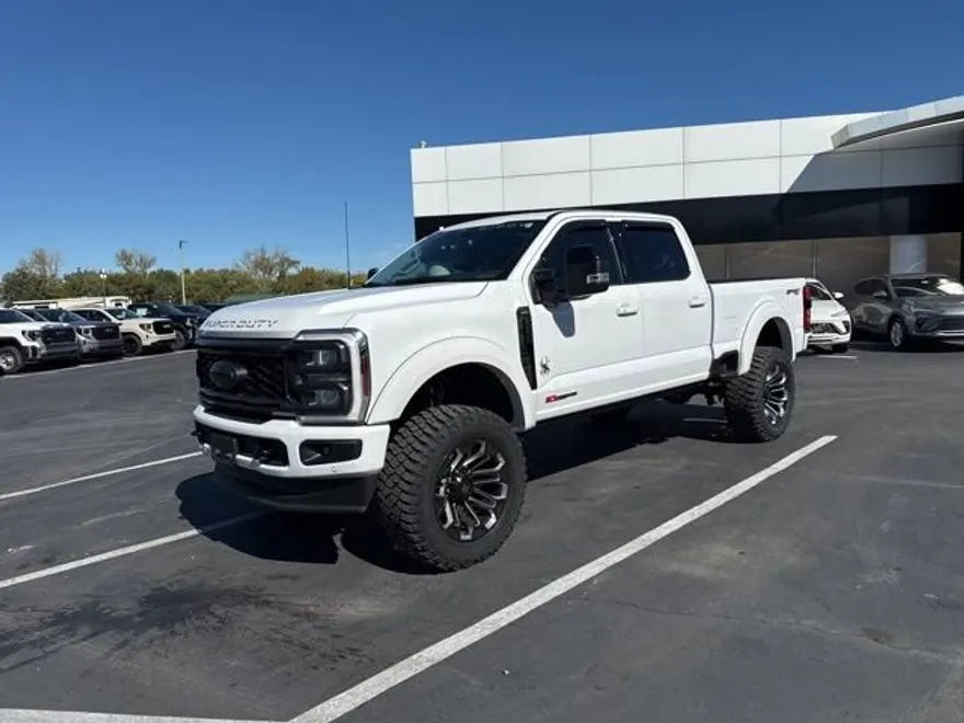 2024 Ford F-250 photo 1