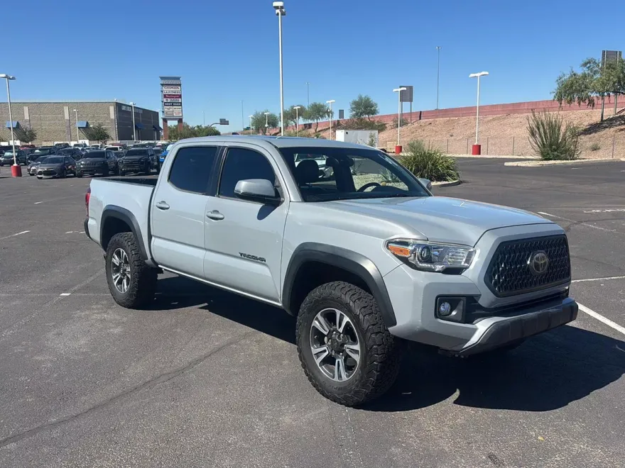 2019 Toyota Tacoma TRD Double Cab photo 1