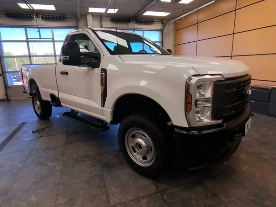 2026 Ford F-350 photo 1