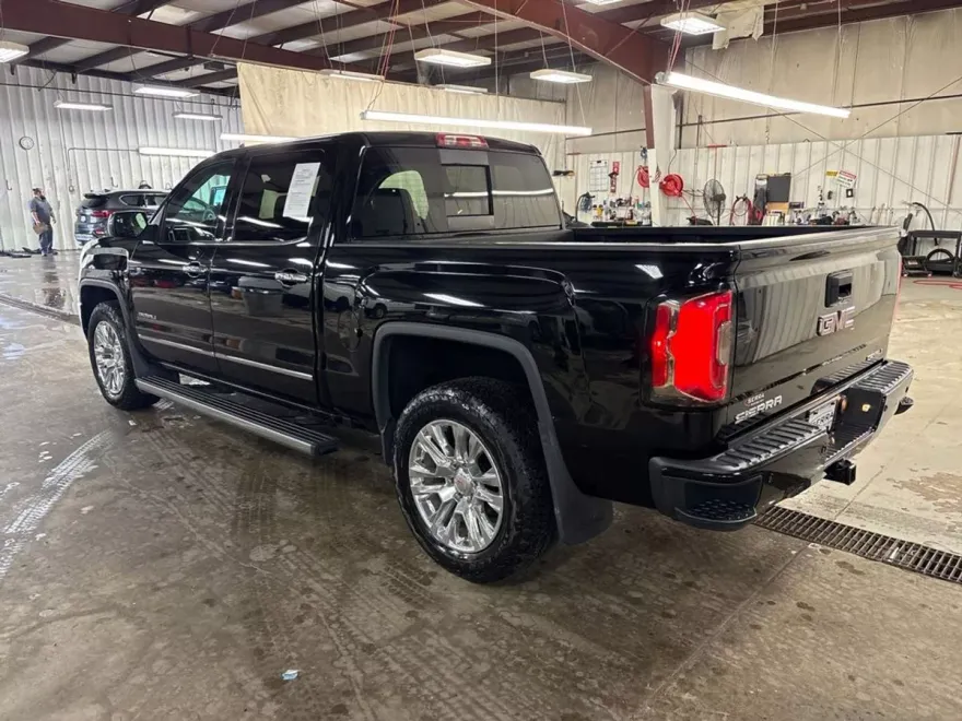 2016 Gmc Sierra 1500 Denali photo 1