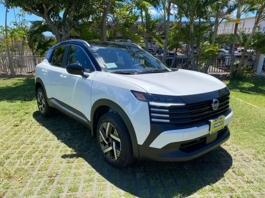 2026 Nissan Kicks SV photo 1