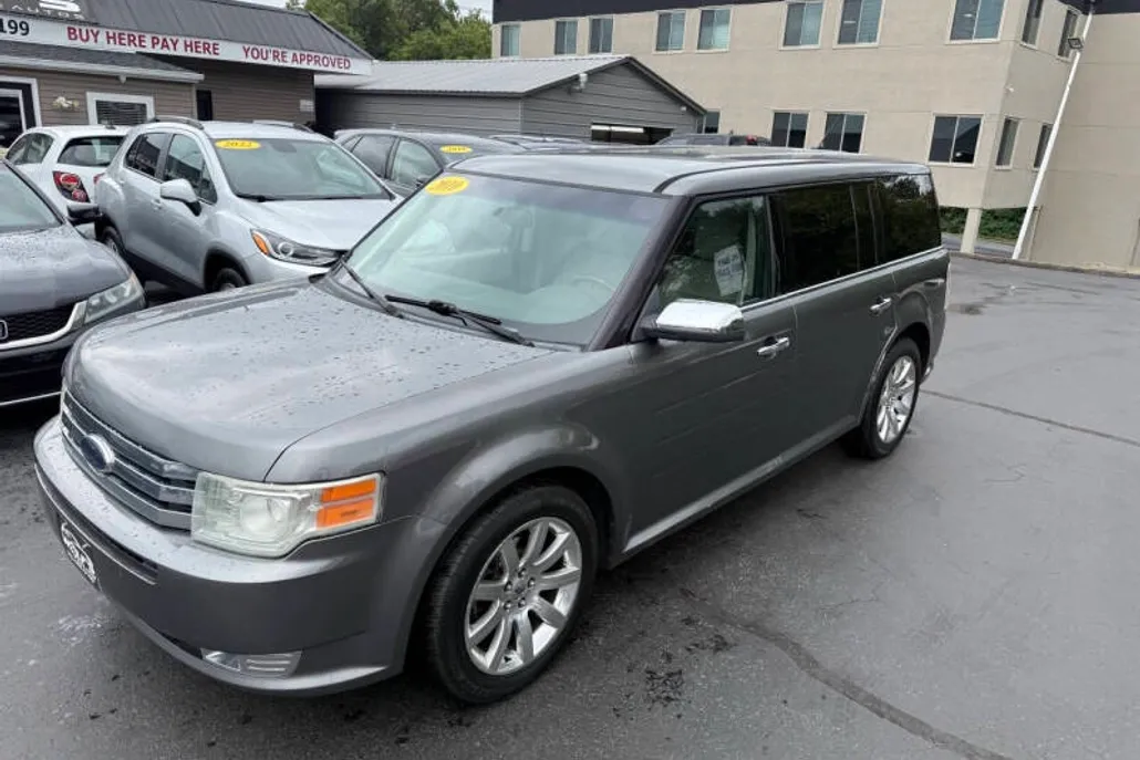 2010 Ford Flex Limited photo 1